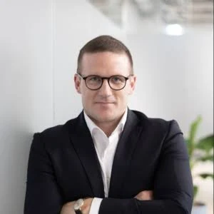 Sebastian Schermer — Portrait